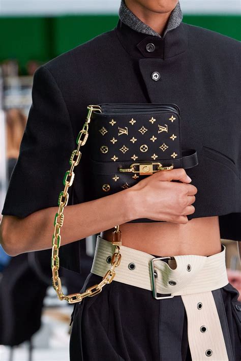 louis vuitton purses 2021|louis vuitton shoulder bag.